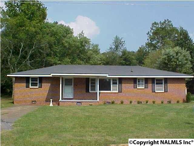 6400 Teal Cir, Guntersville, AL 35976 photo 1