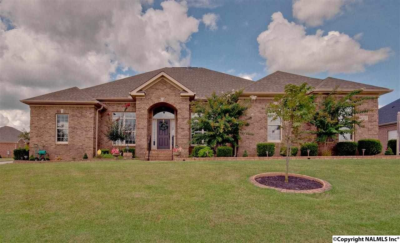 4507 Highland Park Dr, Owens Cross Roads, AL 35763 MLS 1038313