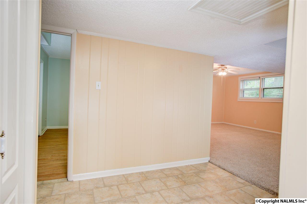 12112 Comanche Trl, Huntsville, AL 35803 MLS 1046669