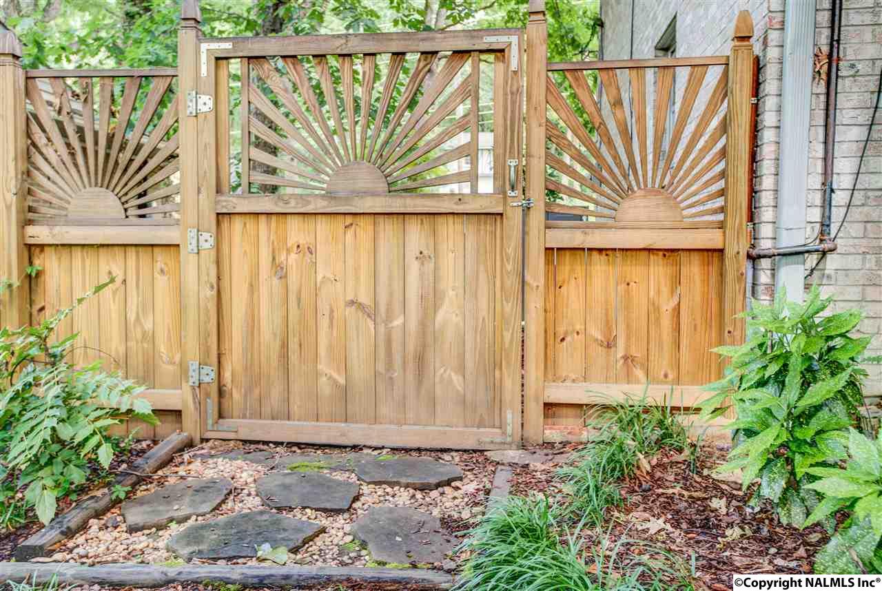 12112 Comanche Trl, Huntsville, AL 35803 MLS 1046669