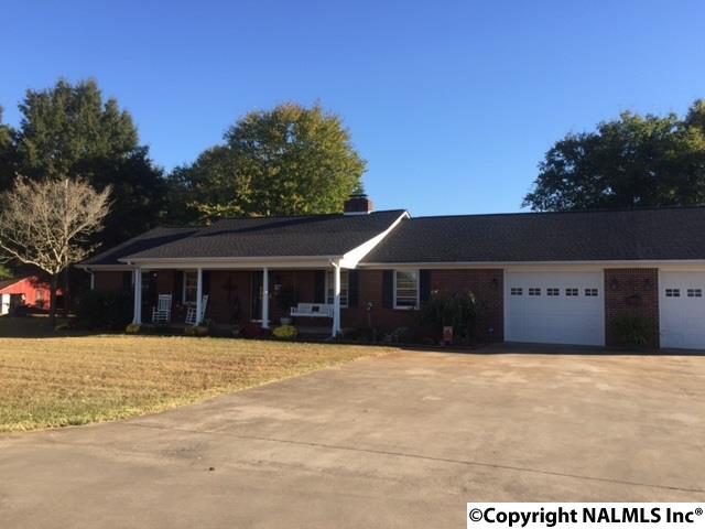 83 E Upper River Rd, Decatur, AL 35603 photo 1