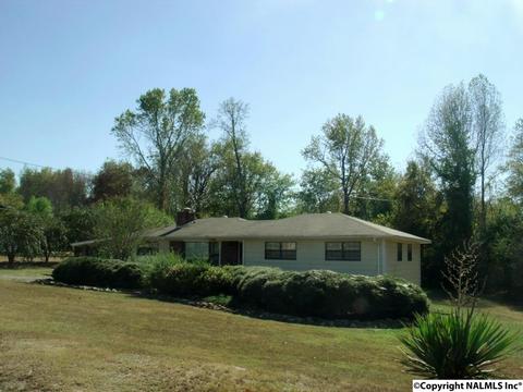 966 Saylor Cir, Arab, AL 35016 photo 4