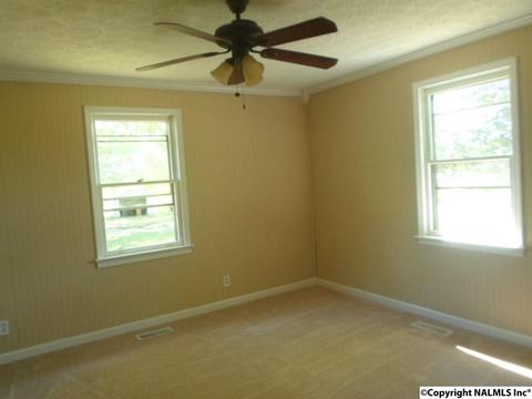 157 County Road 451, Dutton, AL 35744 photo 3