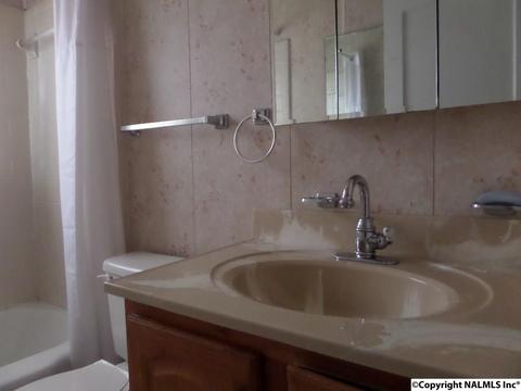 607 E Chestnut St, Gadsden, AL 35903 photo 38