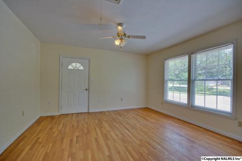 4989 Main St, Grant, AL 35747 photo 15