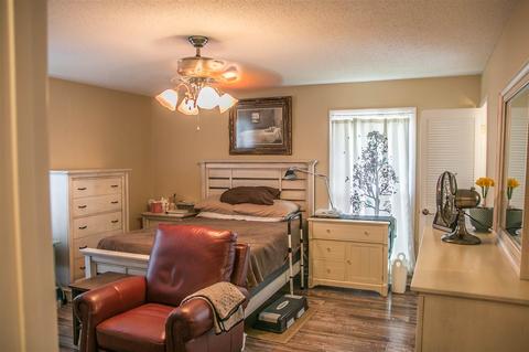 1205 Simpson Point Rd, Grant, AL 35747 photo 16