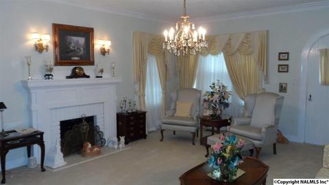 104 E Main St, Glencoe, AL 35905 photo 9