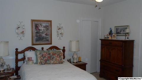 104 E Main St, Glencoe, AL 35905 photo 18