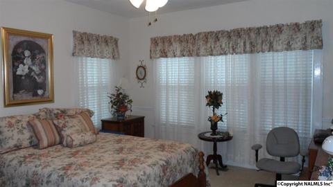 104 E Main St, Glencoe, AL 35905 photo 20