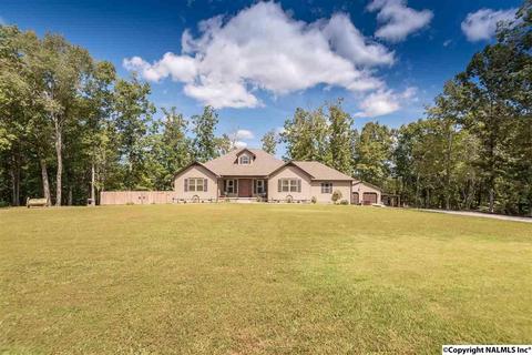 263 Gobble Dr, Florence, AL 35634 photo 3