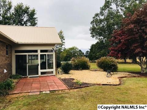 1905 Simpson Point Rd, Grant, AL 35747 photo 9