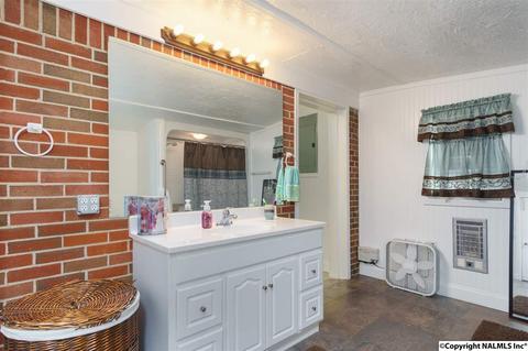 139 Clark Rd, Grant, AL 35747 photo 17