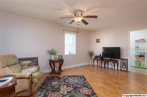 139 Clark Rd, Grant, AL 35747 photo 6