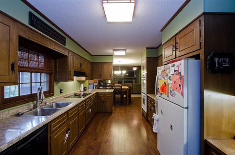 65 Sparks St, Trinity, AL 35673 photo 13