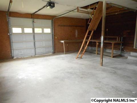 1614 Tower Rd, Arab, AL 35016 photo 3