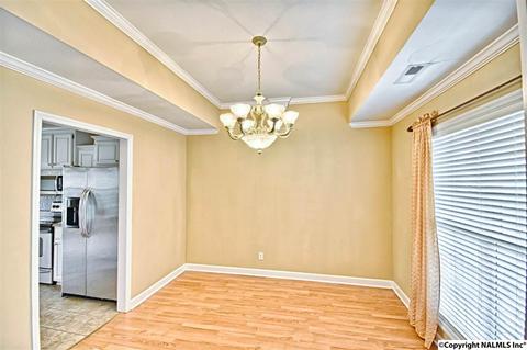 305 Cloverleaf Cir, Killen, AL 35645 photo 7