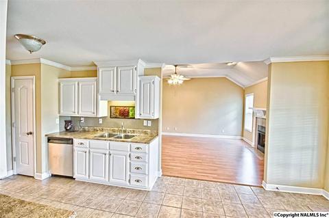 305 Cloverleaf Cir, Killen, AL 35645 photo 15