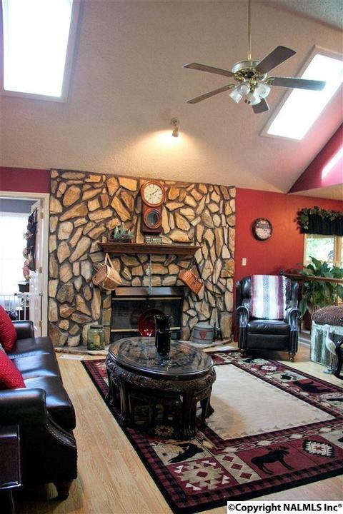 492 Eagle Point Rd, Langston, AL 35755 photo 10