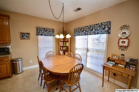 604 Meadowview Dr, Hartselle, AL 35640 photo 16