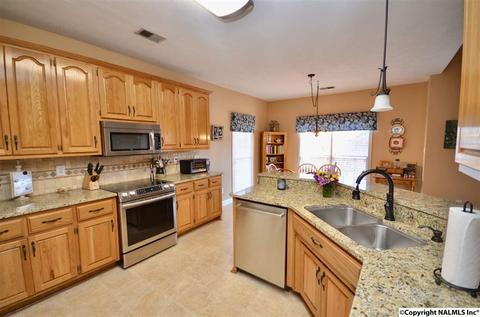 604 Meadowview Dr, Hartselle, AL 35640 photo 12