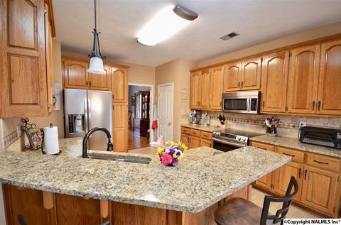 604 Meadowview Dr, Hartselle, AL 35640 photo 10