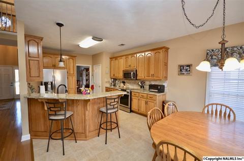 604 Meadowview Dr, Hartselle, AL 35640 photo 15