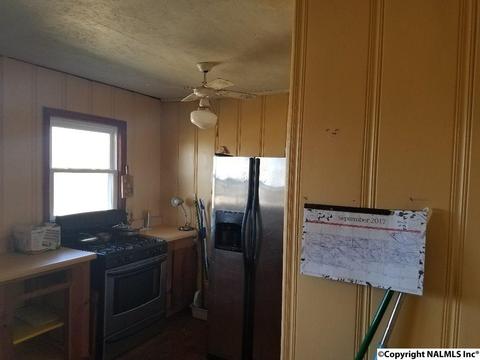 8101 Simpson Point Rd, Grant, AL 35747 photo 6
