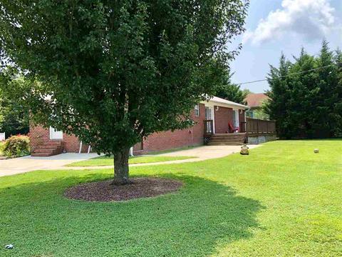 375 E 2nd Ave, Grant, AL 35747 photo 3