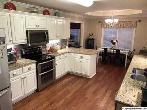 322 Beech Dr, Killen, AL 35645 photo 12