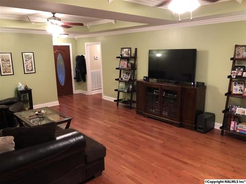 322 Beech Dr, Killen, AL 35645 photo 9