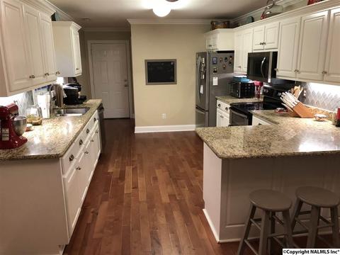 322 Beech Dr, Killen, AL 35645 photo 11