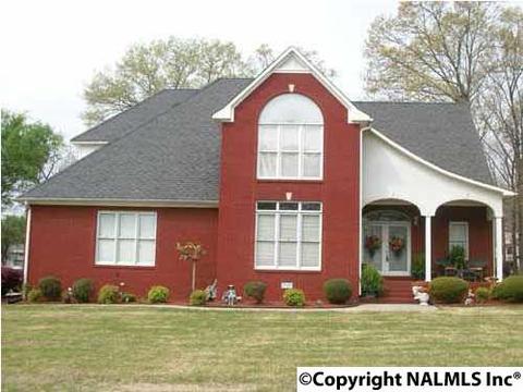112 Forest Home Dr, Trinity, AL 35673 photo 1