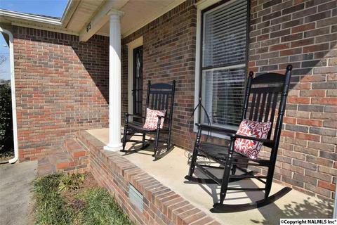 675 Starnes Loop Rd, Grant, AL 35747 photo 2