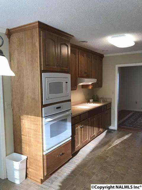29 High St, Trinity, AL 35673 photo 2
