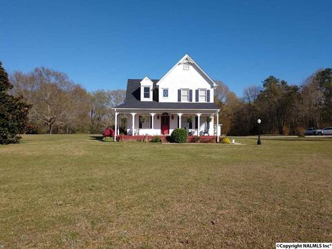 8525 County Road 214, Trinity, AL 35673 photo 2