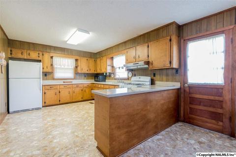 90 Barton Rd, Cherokee, AL 35616 photo 5