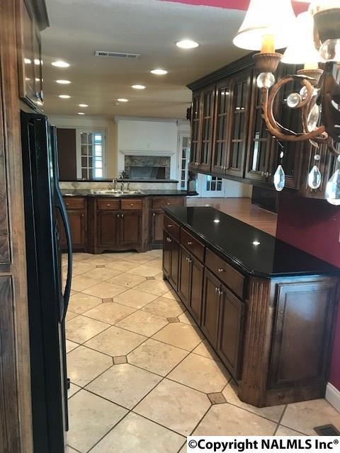 790 Powell Dr, Centre, AL 35960 photo 9