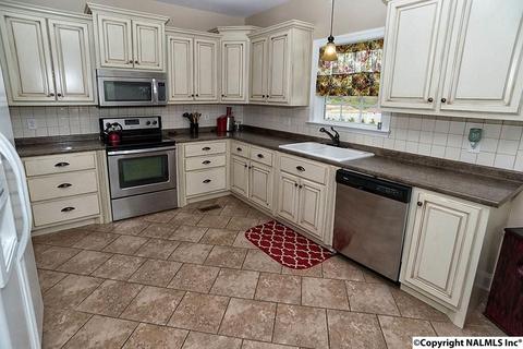 156 Lashae Loop, Grant, AL 35747 photo 5