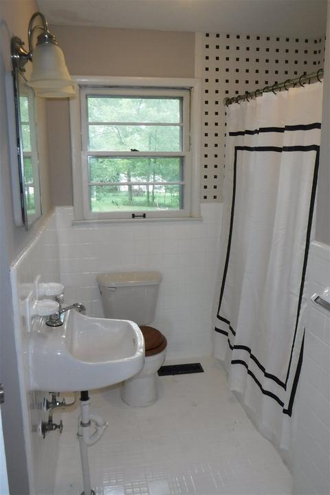 1114 Cullman Rd, Arab, AL 35016 photo 6