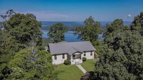 121 Rose St, Section, AL 35771 photo 1