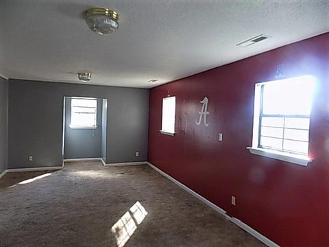 55 Lannes Dr W, Killen, AL 35645 photo 3