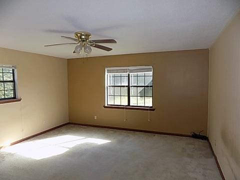 55 Lannes Dr W, Killen, AL 35645 photo 6
