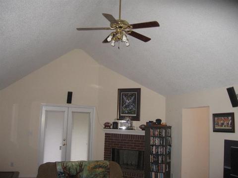531 Cherry Tree Rd, Gurley, AL 35748 photo 4
