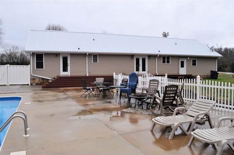 806 County Road 421, Killen, AL 35645 photo 8