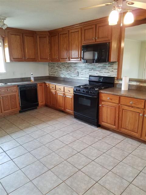 233 John Johnson Rd, Trinity, AL 35673 photo 2