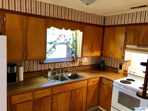 130 Clark Rd, Grant, AL 35747 photo 6