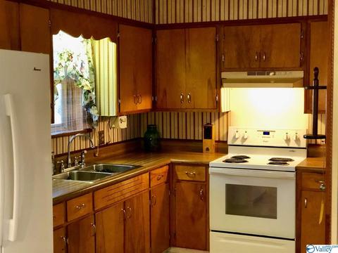130 Clark Rd, Grant, AL 35747 photo 4