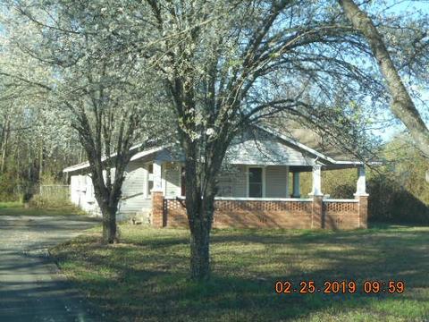 202 Main St E, Glencoe, AL 35905 photo 2