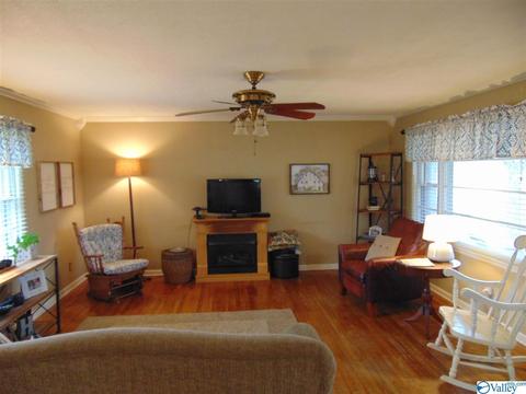 741 3rd St NE, Arab, AL 35016 photo 5