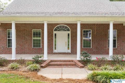 200 County Road 33, Killen, AL 35645 photo 5